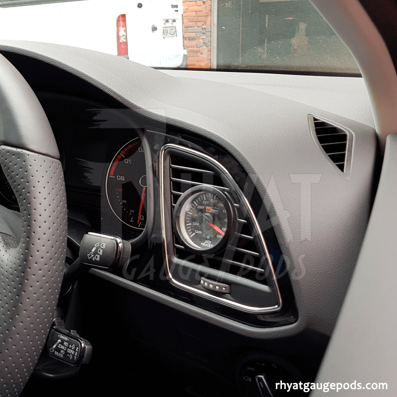 Porta manometro strumento laterale Seat Leon 5F MK3 52mm RHD Porta manometro strumento laterale Seat Leon 5F MK3 52mm RHD